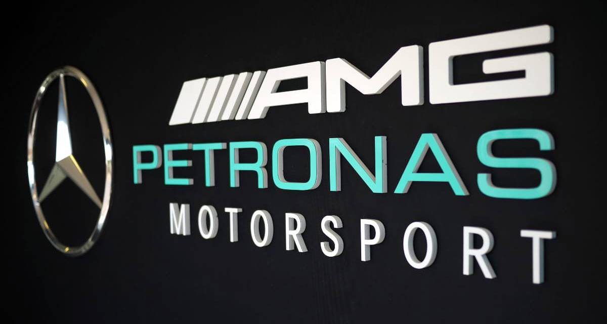 F1: con Alpine expectante, Mercedes analiza una solución para evitar cambios en el motor 2026