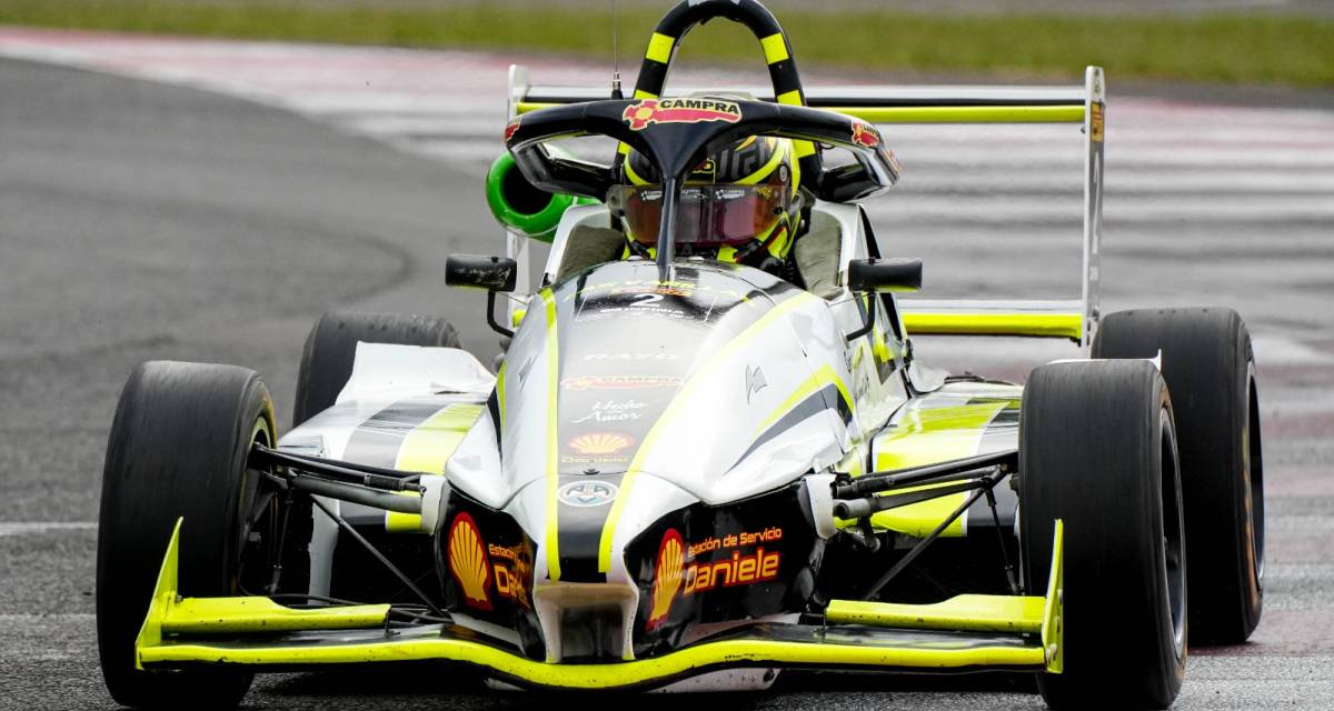 Formula Nacional: Tomás Campra volvió a ganar en una accidentada segunda final en Concordia
