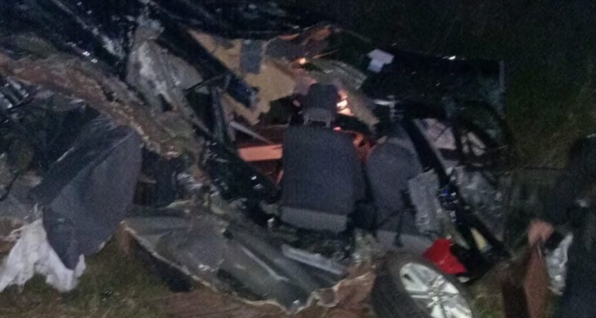 Murió una pareja tras un impactante accidente contra un camión en Misiones