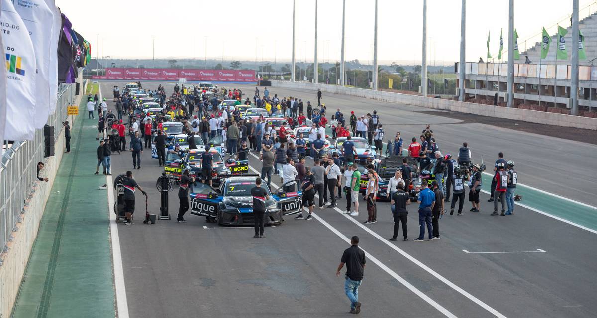 TCR South America: a cinco años del nacimiento de la categoría, Federico Punteri planteó un futuro con mayor crecimiento y la llegada de más marcas