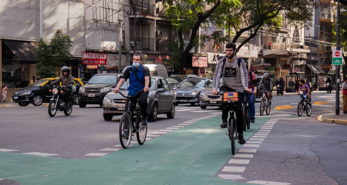 Ciclovías: qué impacto tienen sobre el comercio y el tránsito en las ciudades argentinas