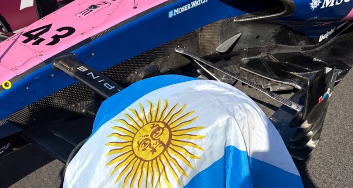 F1: la historia detrás de la bandera que recibió Colapinto en Madrid