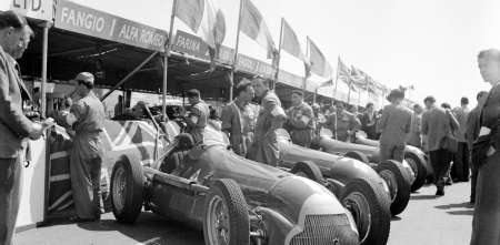¡Imperdible! La F1 publicó la largada de la primera carrera de su historia en color