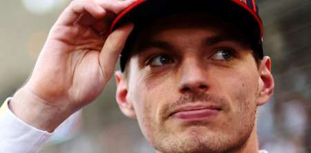 Un ex piloto de Fórmula 1 criticó la prueba de Verstappen en GT3: "Que se quede en su casa"