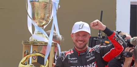 “El mejor piloto de la historia del automovilismo argentino”, el tremendo elogio de Di Palma a Canapino tras su quinta consagración del TC