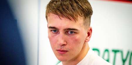 TCR South America: Tiago Pernía ya piensa en lo que viene tras el abandono cuando lideraba la primera carrera en Interlagos