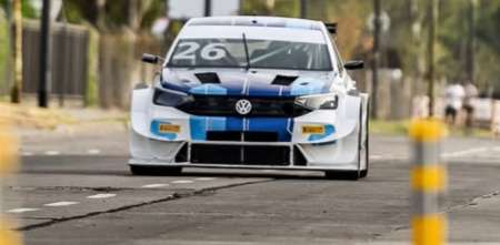 ¡Calentando motores! El TC2000 tuvo su primer contacto con el callejero de Buenos Aires