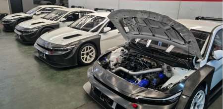 TCR South America: llegaron a Argentina los cuatro Hyundai Elantra de cara a su debut en Curvelo