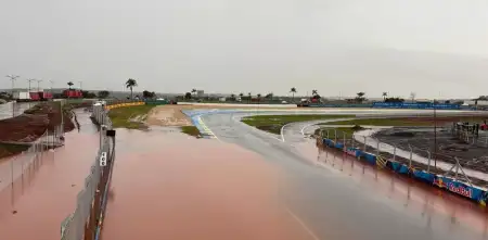 MotoGP: fuertes lluvias inundaron el circuito de Goiania en la previa del GP de Brasil