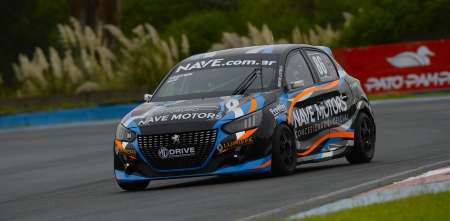 TN APAT: Leston sorprendió sobre el final y se quedó con su primera pole de la Clase 2 en Rosario