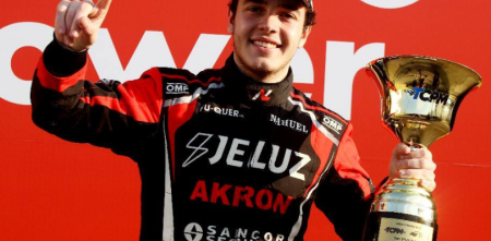 Tiene como padrino deportivo a Ortelli y logró su bautismo triunfal en el TC Pista Mouras: la historia de Nacho Lovich
