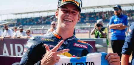 Moto3: ¿Cómo quedó Valentín Perrone en el campeonato después de su podio en Silverstone?
