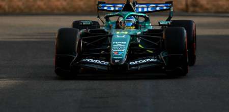 Fernando Alonso sufrió con el motor Honda y Aston Martin explicó los rebotes en Bakú