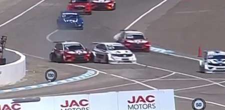 La polémica del fin de semana: ¿Qué dijeron Rossi y Rodríguez del toque en El Zonda?
