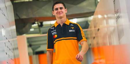 Leonardo Fornaroli volverá a manejar un McLaren de F1 en México y Brasil