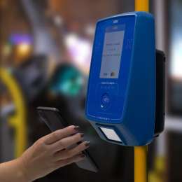 Pago de colectivo con tarjetas y QR: habilitaron 54 líneas de colectivo ¿cuáles son?