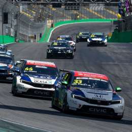 TCR South America: Piquet Jr. cantó victoria en la última carrera del año en Interlagos