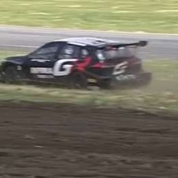 TC2000: ¡Golpe de escena! El problema de Stang cuando iba puntero en la final en Junín