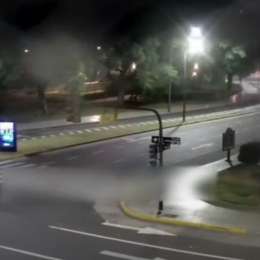 VIDEO: ¿Cómo fue el choque del taxista borracho en San Telmo?