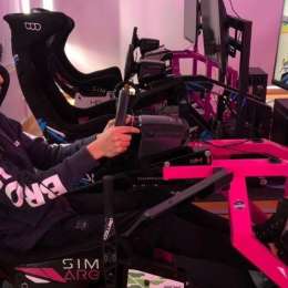Tras los pasos de Canapino, se destaca en el SimRacing y sueña con llegar al TC2000