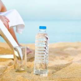 Salud y bienestar: el manual definitivo para no deshidratarse en este verano 2026