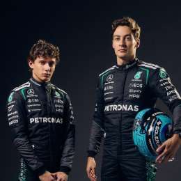F1: Mercedes presentó su indumentaria para la temporada 2026
