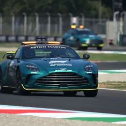 Aston Martin dejará de ser el auto de seguridad de la F1 ¿Qué tiene que ver Mercedes con esto?
