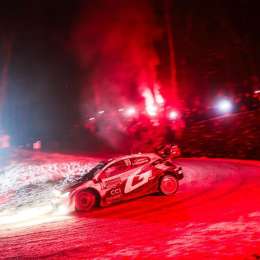 WRC: Solberg lidera el 1-2-3 de Toyota tras un duro jueves en Montecarlo