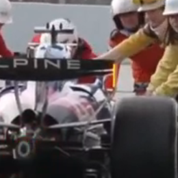 F1: el video del momento que se detuvo el Alpine de Colapinto en los test de pretemporada en Barcelona