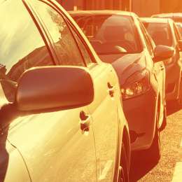 ¿Cómo viajar fresco y gastar menos combustible?