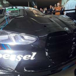 "La llegada de BMW al TC es algo único"