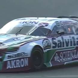 TC: ¡Ya está en la pista! El Camaro de Canapino con un diseño renovado ya acelera en El Calafate