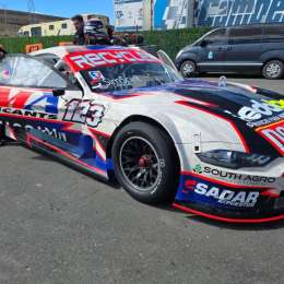 TC Pista: Santilli Pazos voló y se quedó con la primera clasificación del año en El Calafate