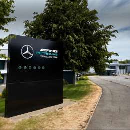 F1: ¡Sonrie Alpine! Mercedes ganó la guerra de los motoristas y se guardó una carta clave para Australia