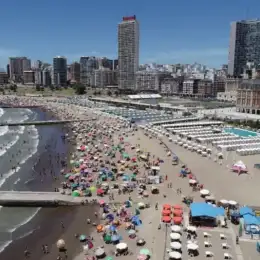 Vacaciones de verano: cuáles fueron los destinos más elegidos por los turistas argentinos en enero