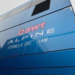 F1: un magnate ofertó 600 millones por el 24% de Alpine y se suma a la puja con Wolff y Horner