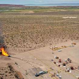 Vaca Muerta frente a la transición energética: ¿puente hacia lo limpio o apuesta al pasado?