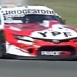 TC: ¡Golpe de escena! Rossi se despistó y perdió las chances de ganar en Neuquén