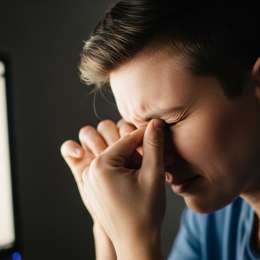 Salud y bienestar: por qué la fatiga visual de 2026 es distinta a todo lo que conocíamos