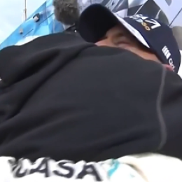 TN APAT: el emocionante abrazo de los Pernía tras la pole de Leonel en Rosario