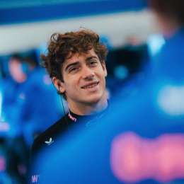 F1: Colapinto les mandó un mensaje a los fans argentinos tras el filming day en Silverstone