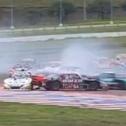 Procar 4000: ¡Pasó de todo! Largada accidentada en la final de la Clase B en Toay