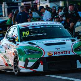 TCR South America: Gianfratti/Brickley siguen al frente y marcaron el ritmo del primer entrenamiento