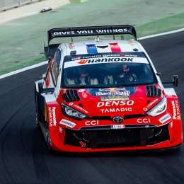 WRC: Ogier mantiene el dominio y Solberg se acerca bajó la lluvia en el Rally de Islas Canarias