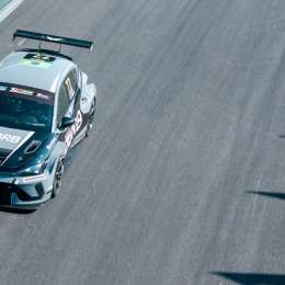 TCR South America: Felipe Fraga dominó la clasificación de invitados en Interlagos