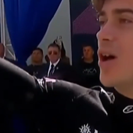 ¡Hasta las lágrimas! Colapinto y el momento del himno nacional junto al público en Buenos Aires