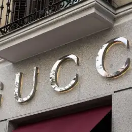 F1: ¿Qué es Gucci? La marca de lujo que suena como posible nuevo sponsor de Alpine