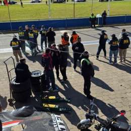 ¡ÚLTIMO MOMENTO! Operativo policial en el Roberto Mouras de La Plata