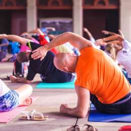 Salud y bienestar: por qué ir al gimnasio una hora no compensa trabajar ocho horas sentados