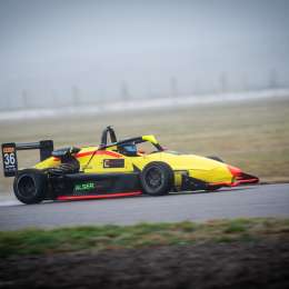Fórmula Nacional: Renzo Sabatini largó último y ganó la primera final